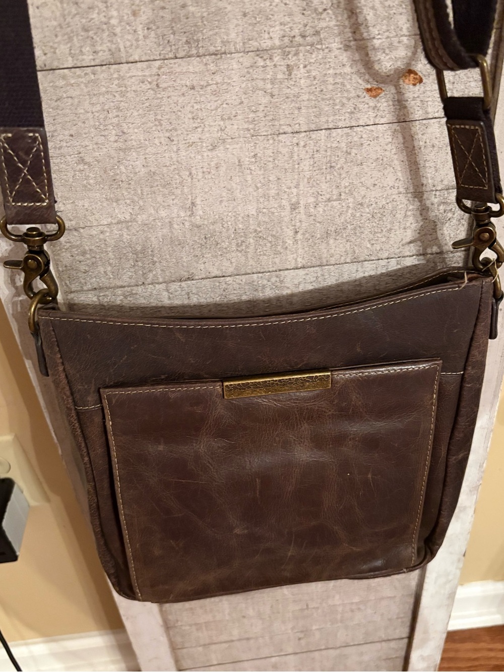 Gun Tote’N Mamas Buffalo Leather Concealed Carry Handbag